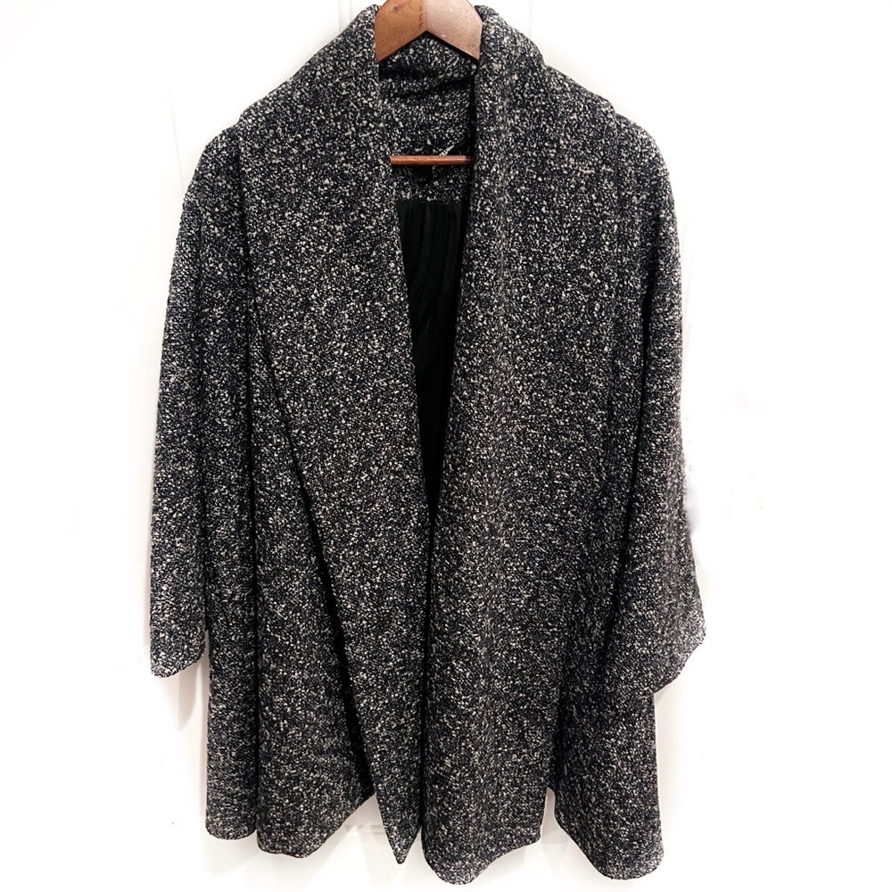 REFORMATION Denver Felix Coat Boucle Black White Shawl Style Heavy Dressy